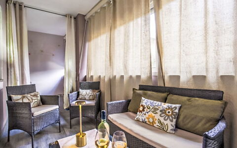 Domus de Mar: Mobilia, Interior Design, Pavimento, Pavimentazione, Legna, Camera, Soffitto, Illuminazione, Tessile, Per Finestre
