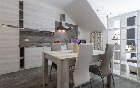 Domus de Mar: Blu, Balcone, Corrimano, Appartamento, Recinzione, Mare, Ricorrere, Condominio, Piscina, Hotel