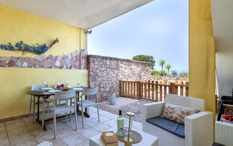 Sunset House Isola Rossa: Blu, Balcone, Corrimano, Appartamento, Recinzione, Mare, Ricorrere, Condominio, Piscina, Hotel