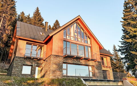 Horni Misecky 3: Costruzione, Finestra, Legna, Casa, Casa, Architettura, Tetto, Villetta, Zona Residenziale, Raccordo