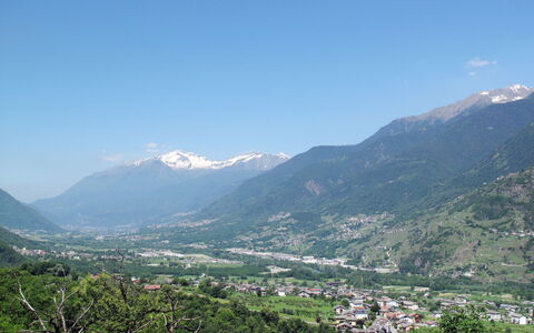 Fontanella Mountain Home: Montagna, Geografia Montane, Collina, Catena Montuosa, Vegetazione, Highland, Hill Station, Paesaggio, Valle, Area Rurale