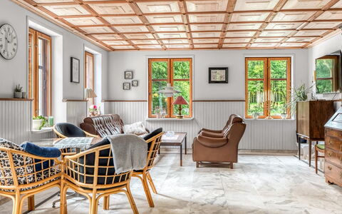 Ajna - 20.9Km from the Sea: Legna, Interior Design, Pavimentazione, Mobilia, Pavimento, Soffitto, Pavimento In Legno, Sedia, Soggiorno, Color Legno