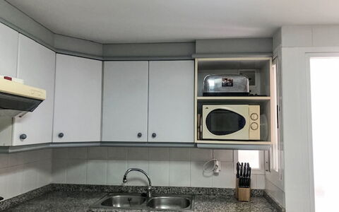 Mare Nostrum: Cucina, Elettrodomestico Da Cucina, Controsoffitto, Apparecchio Major, Cucina Stufa, Interior Design, Cabinetry, Stufa, Stufa A Gas, Lavello