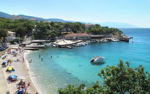 Novi Vinodolski 310: Corpo D'Acqua, Estate, Costa, Costiera E Morfologie Oceanic, Mare, Tempo Libero, Moto D'Acqua, Spiaggia, Barca, Vacanza