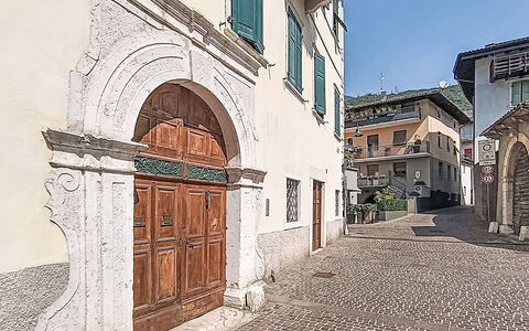 Le Falesie: Parete, Arco, Porta, Vicolo, Cobblestone, Calcestruzzo, Flagstone, Muro ​​Di Pietra, Arcade, Passerella