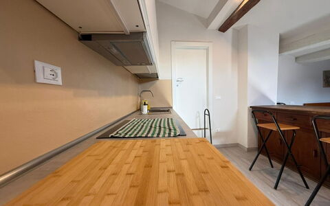 Il Pittore: Pavimentazione, Pavimento, Mobilia, Legna, Pavimento In Legno, Interior Design, Controsoffitto, Cucina, Soffitto, Illuminazione