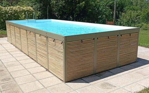 Podere Dolce Sonno e Sonnellino: Piscina, Pavimento, Materiale Composito, Shade, Color Legno, Latifoglie, Design, Plank, Compensato, Backyard