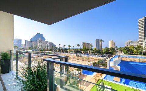 Arenal Beach: Giorno, Costruzione, Grattacielo, Zona Urbana, Città, Area Metropolitana, Appartamento, Condominio, Zona Residenziale