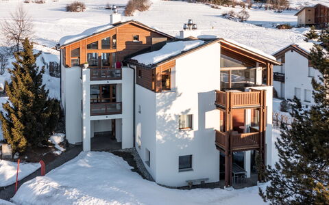 Casa Collina 5I-02: Casa, Neve, Casa, Inverno, Congelamento, Pendenza, Villetta, Balcone, Paesino Di Montagna, Calotta Di Ghiaccio