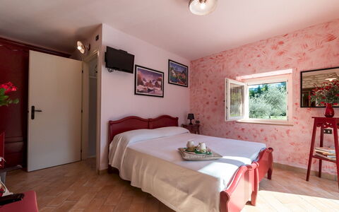 Cascina Marianna 12+4: Parete, Casa, Rosa, Appartamento, Porta, Dipingere, Pianta Della Casa, Vaso Di Fiori, Camera Da Letto, Balcone