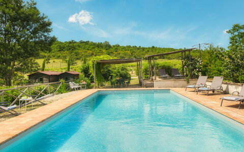 Podere Pomasciano 10: Piscina, Tempo Libero, Ricorrere, Eco Hotel, Giardino, Mobili Da Esterno, Backyard, Landscaping, Vaso Di Fiori, Giochi D'Acqua