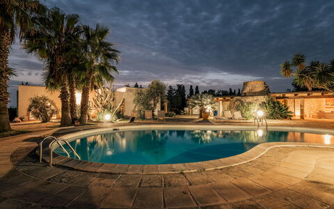 Villa Manco 12: Piscina, Ricorrere, Hacienda, Estate, Eco Hotel, Paesaggio Di Illuminazione, Notte, Giochi D'Acqua, Landscaping