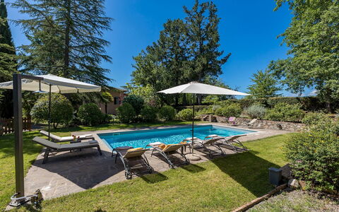 Casa Ciculino 8: Piscina, Mobili Da Esterno, Ricorrere, Lettino, Mobilia, Giardino, Shade, Eco Hotel, Estate, Ombrello