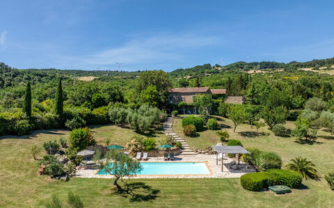 Cinque Cipressi 8: Ricorrere, Piscina, Estate, Giardino, Hacienda, Eco Hotel, Tempo Libero, Landscaping, Villa, Backyard