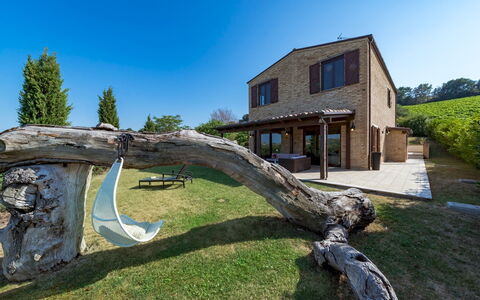 Casale Rosy 6+2: Villetta, Agriturismo, Estate, Giardino, Landscaping, Cortile, Backyard, Villa