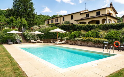 Casale le Conce 6: Piscina, Ricorrere, Eco Hotel, Giardino, Hacienda, Villa, Estate, Landscaping, Agriturismo, Hotel