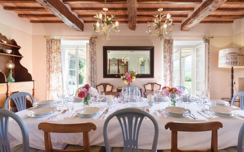 Podere Gragnano 12: Mobilia, Interior Design, Tavolo, Sala Da Pranzo, Sedia, Cucina & Sala Da Pranzo Tavolo, Casa, Tavola, Camera, Soffitto
