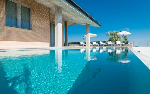 Casa di Eolo 8+2: Piscina, Blu, Ricorrere, Materiale Composito, Mobili Da Esterno, Eco Hotel, Lettino, Shade, Villa, Hotel