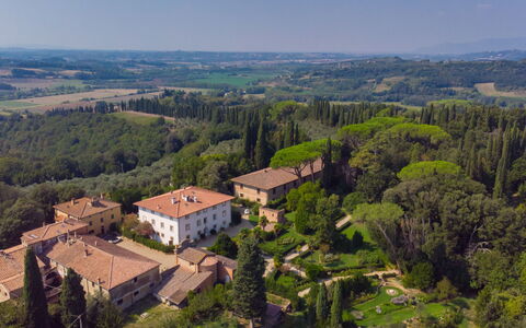 Tenuta di Pratello 24: Zona Residenziale, Paesaggio, Estate, Lotto, Insediamento Umano, Area Rurale, Visione Globale, Fotografia Aerea, Dimora, Sobborgo