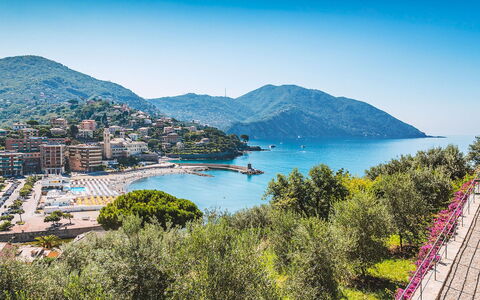 Villa Baia Blu 12: Blu, Acqua, Geografia Montane, Montagna, Corpo D'Acqua, Costa, Collina, Costiera E Morfologie Oceanic, Orizzonte, Mare