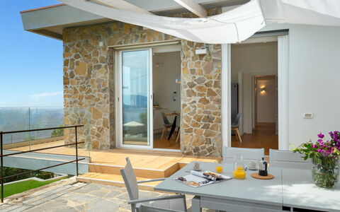 Villa Scirocco 10+2: Mobilia, Sedia, Casa, Shade, Ricorrere, Balcone, Mobili Da Esterno, Eco Hotel, Villa, Cucina & Sala Da Pranzo Tavolo