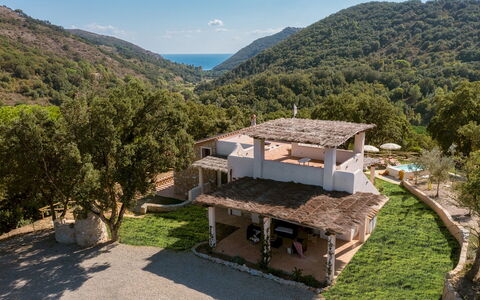 Villa Zaca 6: Paesaggio, Area Rurale, Hill Station, Estate, Villetta, Catena Montuosa, Villaggio, Agriturismo, Paesino Di Montagna, Eco Hotel