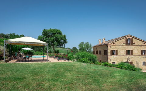 Villa Casanostra 12: Estate, Insediamento Umano, Casa, Agriturismo, Hacienda, Villa, Giardino, Dimora, Prato