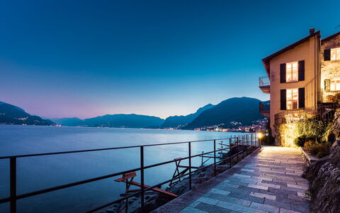 Villa Rivetta 6+2: Blu, Acqua, Corpo D'Acqua, Geografia Montane, Montagna, Collina, Costiera E Morfologie Oceanic, Crepuscolo, Lago, Costa