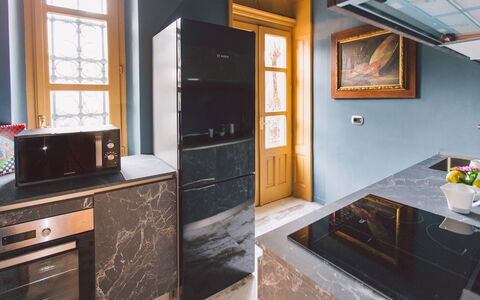 Torre Pirandello 6: Cucina, Interior Design, Legna, Pavimentazione, Elettrodomestico Da Cucina, Controsoffitto, Apparecchio Major, Pavimento, Cabinetry, Mobilia