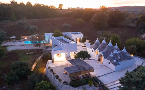 Trullo Santa Pazienza 6+3: Estate, Convento, Landscaping, Hacienda, Monastero, Villa, Piscina