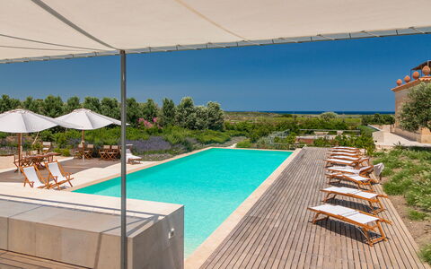Villa Passo degli Aironi 12: Piscina, Ricorrere, Materiale Composito, Mobili Da Esterno, Estate, Eco Hotel, Hacienda, Landscaping, Villa, Shade