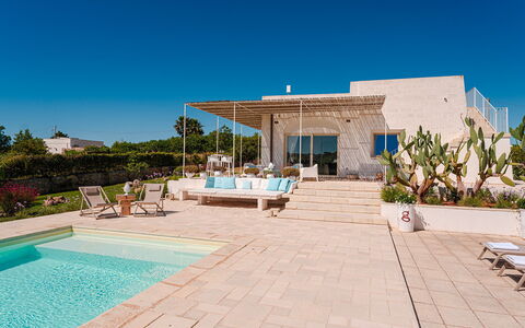 Villa Gialonia 8+2: Piscina, Ricorrere, Ombrello, Shade, Estate, Landscaping, Giardino, Mobili Da Esterno, Eco Hotel, Villa