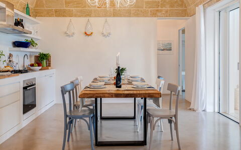Villa la Pupazza 8: Mobilia, Interior Design, Pavimentazione, Sedia, Tavolo, Legna, Cucina & Sala Da Pranzo Tavolo, Sala Da Pranzo, Soffitto, Pavimento