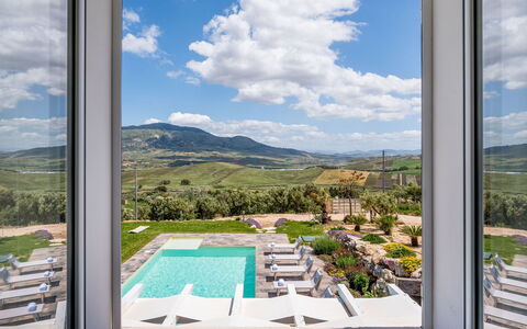 Dama dei Venti 6+2: Collina, Piscina, Catena Montuosa, Cresta, Cumulo, Eco Hotel, Villa, Agricoltura