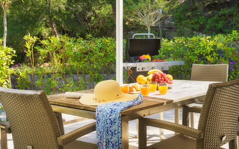 Villa Laconella 8+4: Mobilia, Mobili Da Esterno, Tavolo, Sedia, Tavolo Esterno, Cucina & Sala Da Pranzo Tavolo, Vaso Di Fiori, Ristorante, Terrazza, Giardino