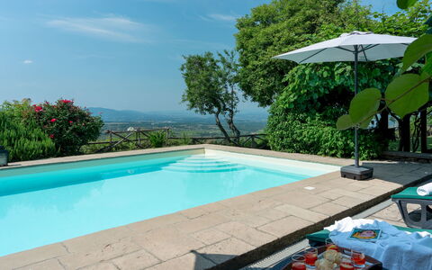 Podere Belvedere 6: Piscina, Ricorrere, Tempo Libero, Eco Hotel, Mobili Da Esterno, Shade, Giardino, Hacienda, Landscaping, Resort Citta '