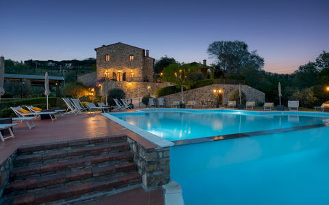 Guado al Sole 26+4: Piscina, Estate, Ricorrere, Eco Hotel, Resort Citta ', Villa, Hacienda, Hotel, Giochi D'Acqua, Dimora