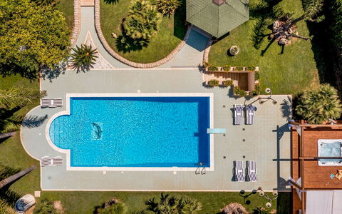 Villa Cutrera 8: Piscina, Tempo Libero, Ricorrere, Eco Hotel, Terme, Centro Ricreativo, Shade, Giochi D'Acqua, Ombrello, Landscaping