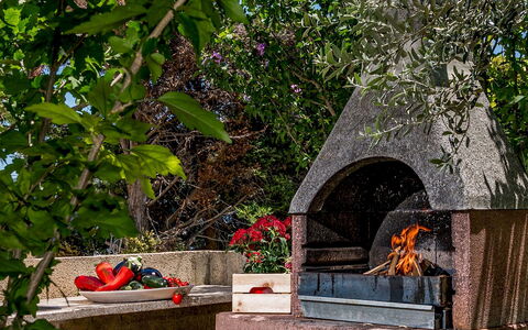 Villa Cutrera 8: Giardino, Landscaping, Materiali Naturali, Massoneria Forno, Design, Backyard, Giardino Botanico