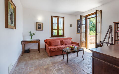 Casa Eusebia 8+2: Mobilia, Pavimentazione, Legna, Interior Design, Pavimento, Tavolo, Sedia, Camera, Porta, Soggiorno