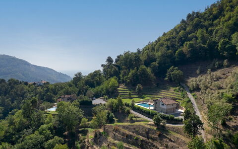 Villa Carlotta 8: Geografia Montane, Montagna, Collina, Highland, Paesaggio, Hill Station, Area Rurale, Catena Montuosa, Valle, Pendenza