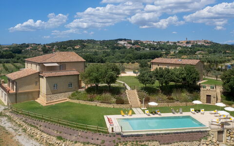 Casolare San Martino 12: Casa, Zona Residenziale, Piscina, Casa, Paesaggio, Estate, Lotto, Area Rurale, Insediamento Umano, Agriturismo