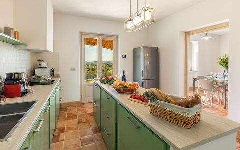 Casale Grottini 8: Mobilia, Interior Design, Cucina, Controsoffitto, Cabinetry, Casa, Sedia, Pavimentazione, Cucina & Sala Da Pranzo Tavolo, Tavolo