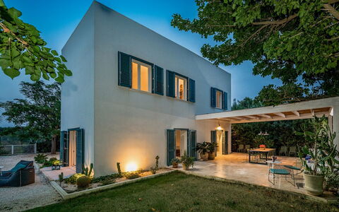Casavento Puzziteddu 6: Costruzione, Casa, Zona Residenziale, Casa, Facciata, Architettura, Porta, Estate, Shade, Landscaping