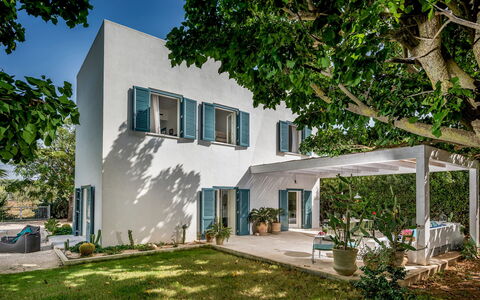 Casavento Puzziteddu 6: Casa, Casa, Zona Residenziale, Arbusto, Porta, Shade, Estate, Villetta, Giardino, Landscaping