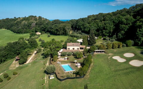 I Lauri 12: Piscina, Estate, Ricorrere, Hacienda, Piantagione, Eco Hotel, Agriturismo, Villa, Azienda Agricola, Cibo