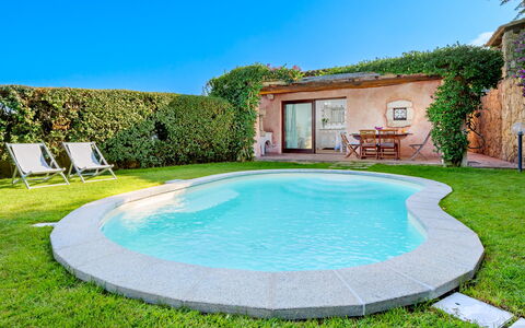 Casa Maestrale 6: Blu, Acqua, Piscina, Tempo Libero, Ricorrere, Mobili Da Esterno, Eco Hotel, Shade, Giochi D'Acqua, Backyard