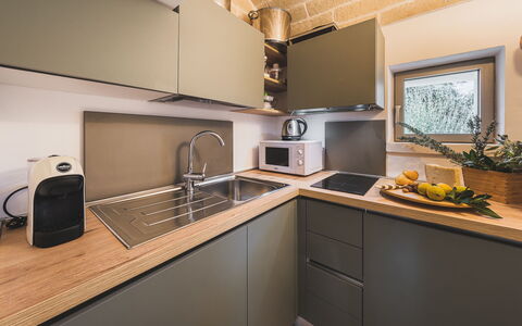 Trulli Biancapetra 8+2: Elettrodomestico Da Cucina, Cucina, Controsoffitto, Apparecchio Major, Elettrodomestico, Interior Design, Cabinetry, Cucina Stufa, Mobilia, Stufa