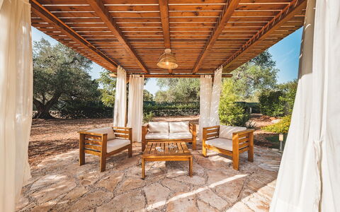 Trulli Biancapetra 8+2: Legna, Shade, Portico, Struttura Esterna, Latifoglie, Color Legno, Ricorrere, Estate, Gazebo, Padiglione