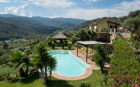 Villa Vittorio 6+2: Piscina, Ricorrere, Eco Hotel, Catena Montuosa, Hacienda, Terme, Hill Station, Estate, Villa, Tempo Libero